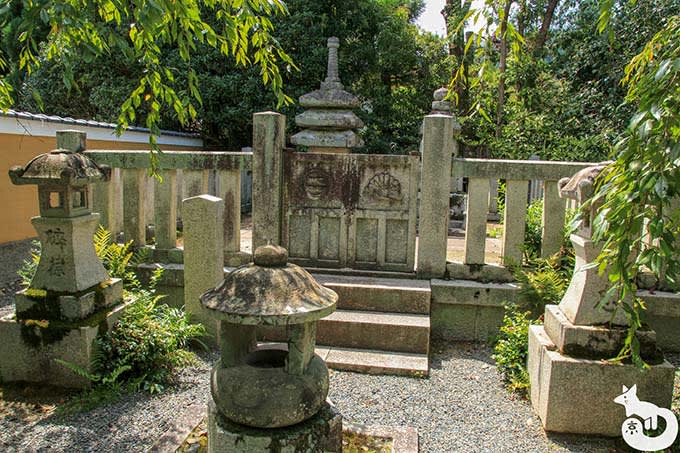 宝筐院 墓所