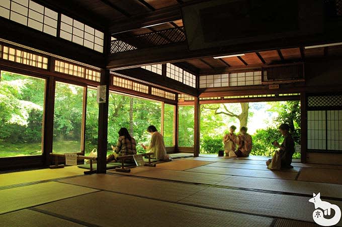 瑠璃光院 書院１階