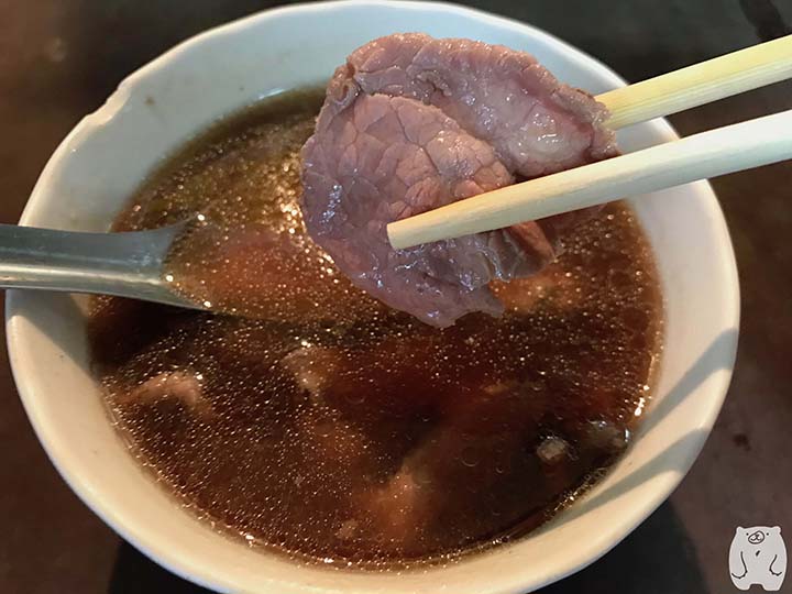 六千牛肉湯|牛肉湯の牛肉