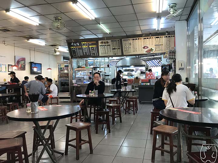 億哥牛肉湯|店内の様子