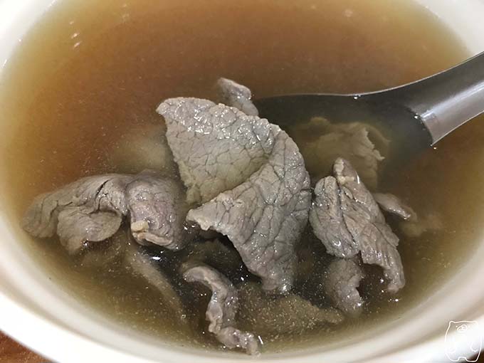 劉哥牛肉湯|牛肉湯の肉