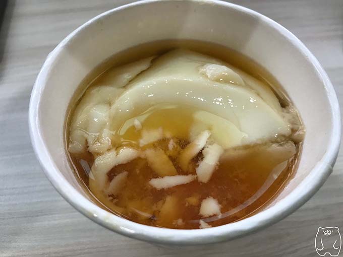 謝萬長傳統豆花|豆花