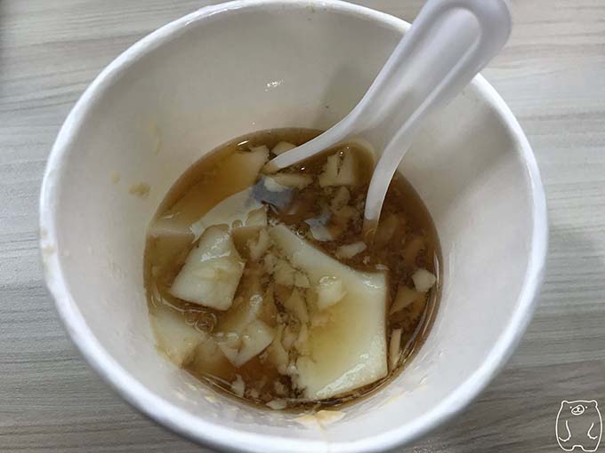 謝萬長傳統豆花|豆花を食べ終わった様子