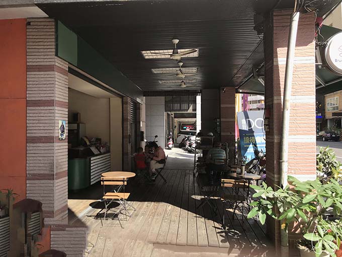 達楽早午餐の座席
