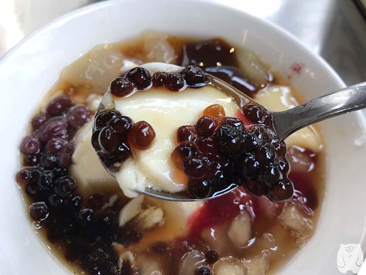 修安扁擔豆花|珍珠と豆花をいただく
