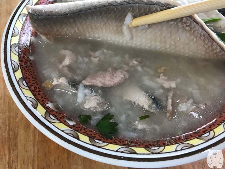 阿憨鹹粥|たっぷりのサバヒー