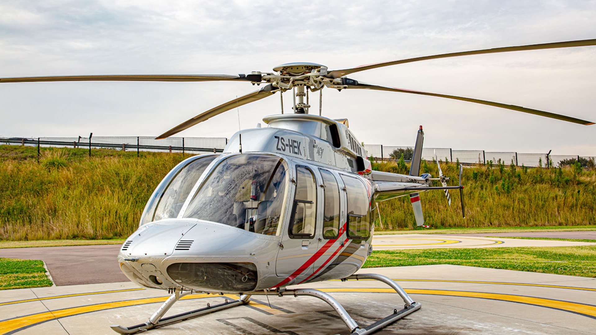 Bell 407 - Photo