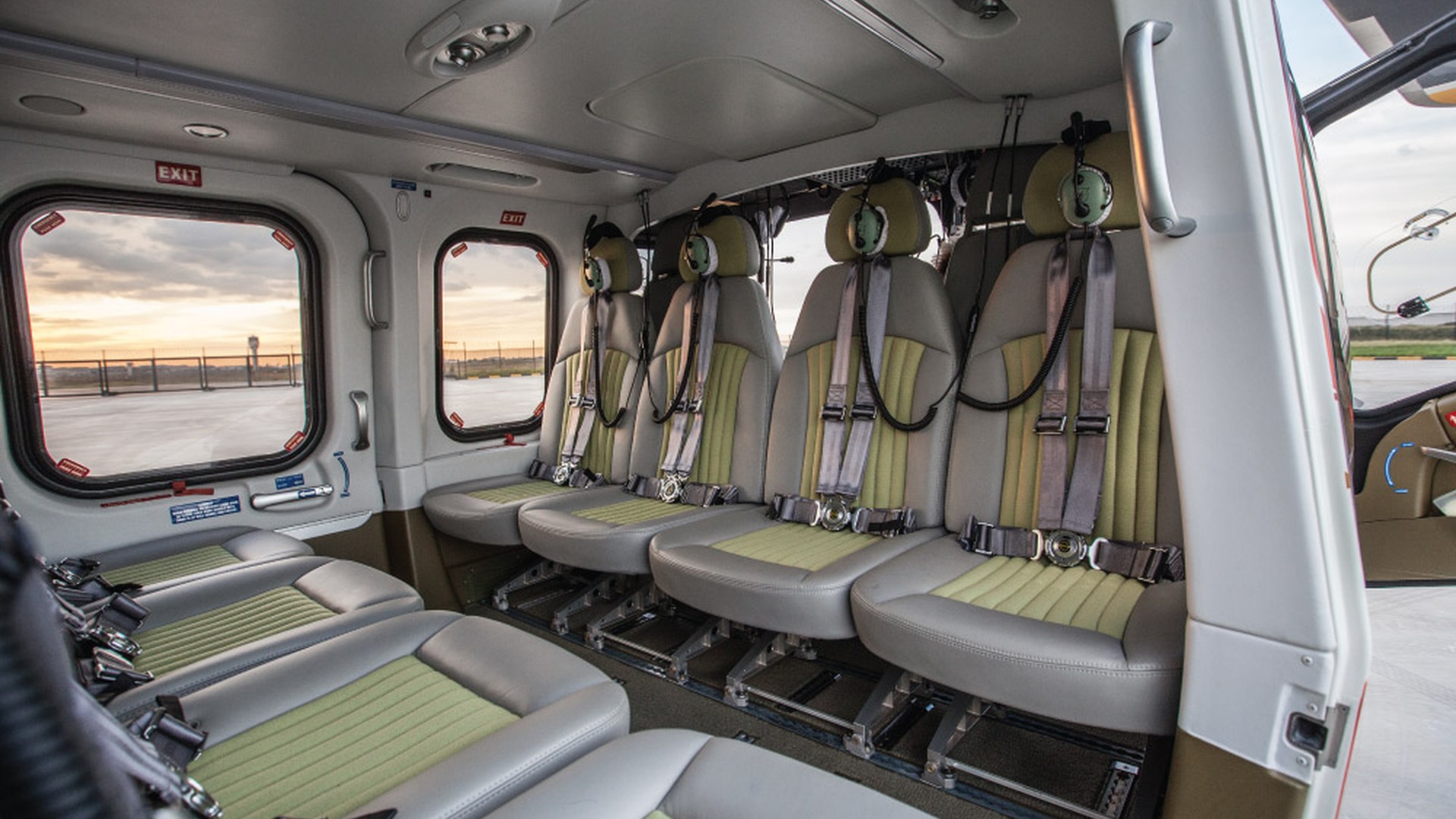 AgustaWestland AW139 ZT-RKA - Photo