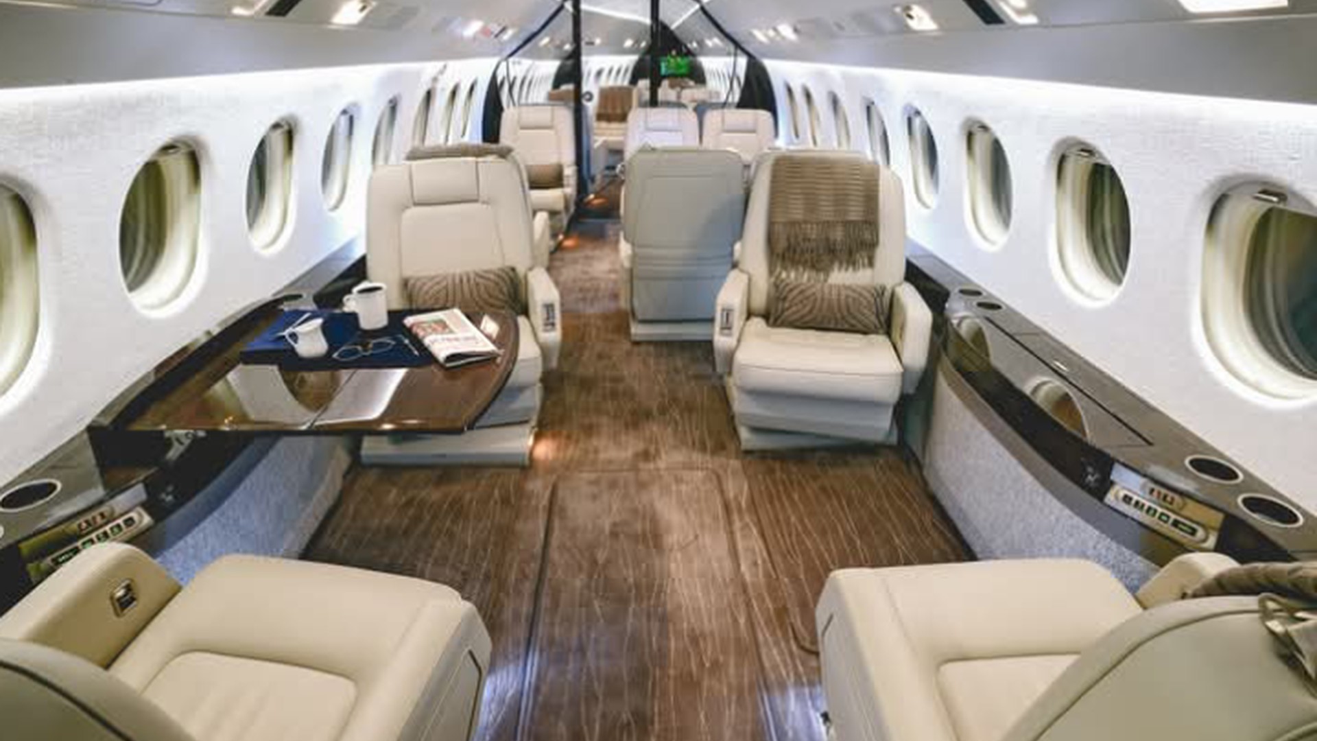 Falcon 2000EX EASy - Photo
