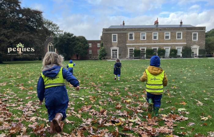 Children at Peques Forest School