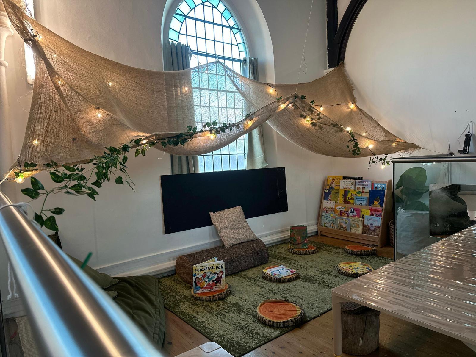 Indigos Group room