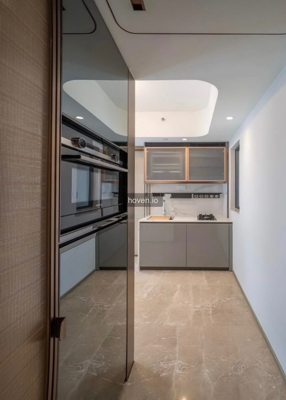 Rare Modern 1 BR | Mid Levels