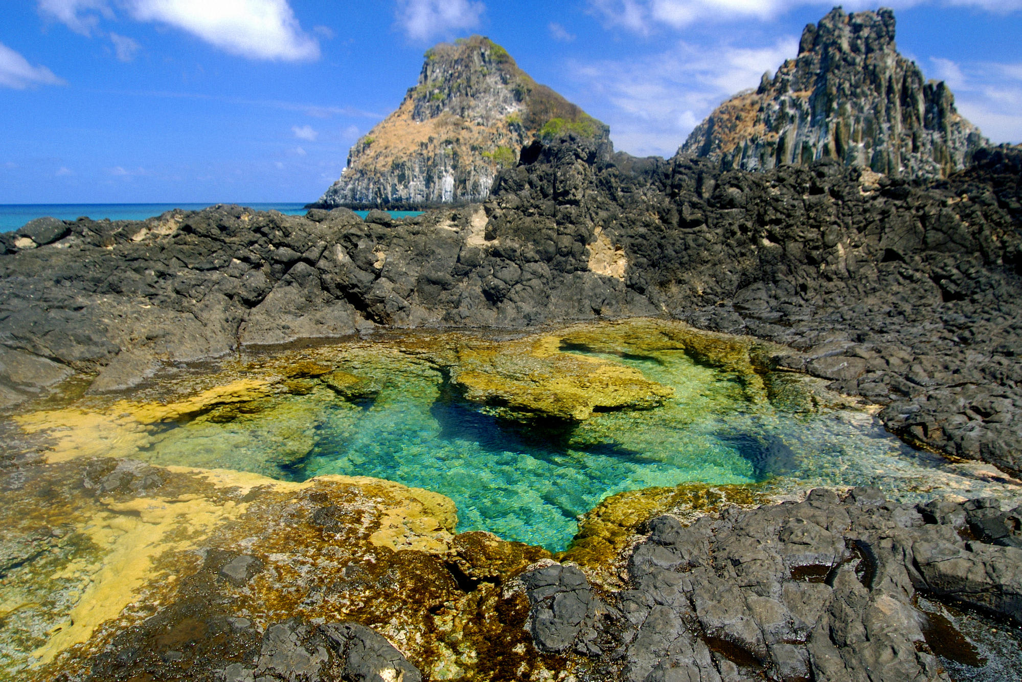 Fernando de Noronha https://res.cloudinary.com/duza9jnrs/images/w_640,h_480,c_scale/f_auto,q_auto/v1738235804/Fernando-de-Noronha/Fernando-de-Noronha.jpg?_i=AA