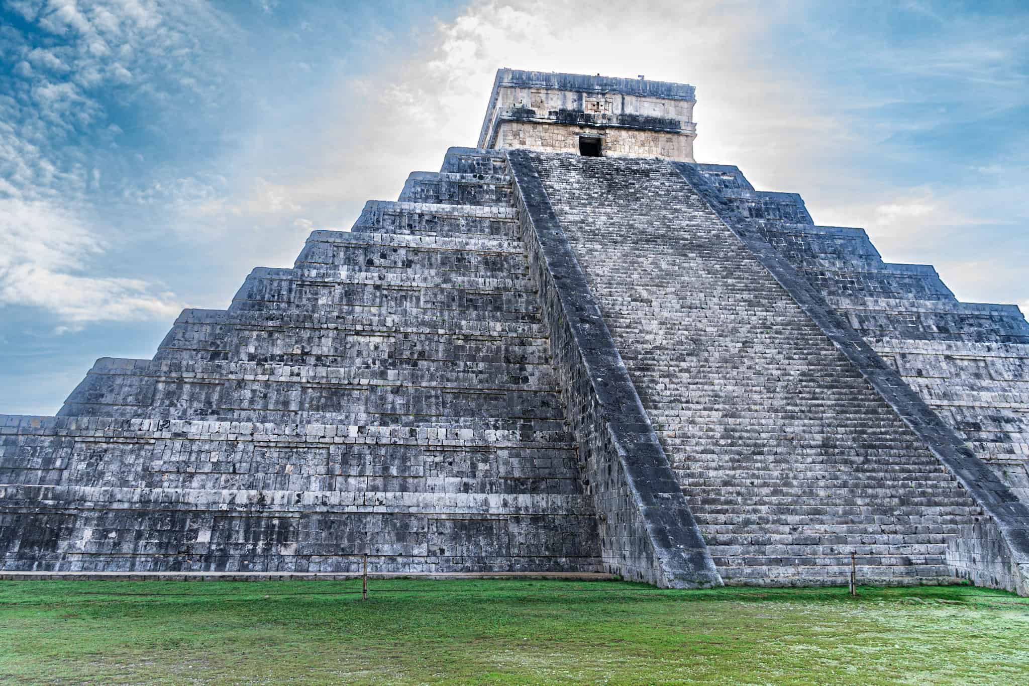 ChichénItzá https://res.cloudinary.com/duza9jnrs/images/w_640,h_480,c_scale/f_auto,q_auto/v1738236257/ChichenItza-1/ChichenItza-1.jpg?_i=AA