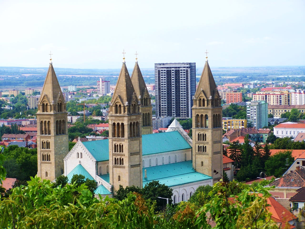 Pécs https://res.cloudinary.com/duza9jnrs/images/w_640,h_480,c_scale/f_auto,q_auto/v1738237223/Pécs/Pécs.jpg?_i=AA