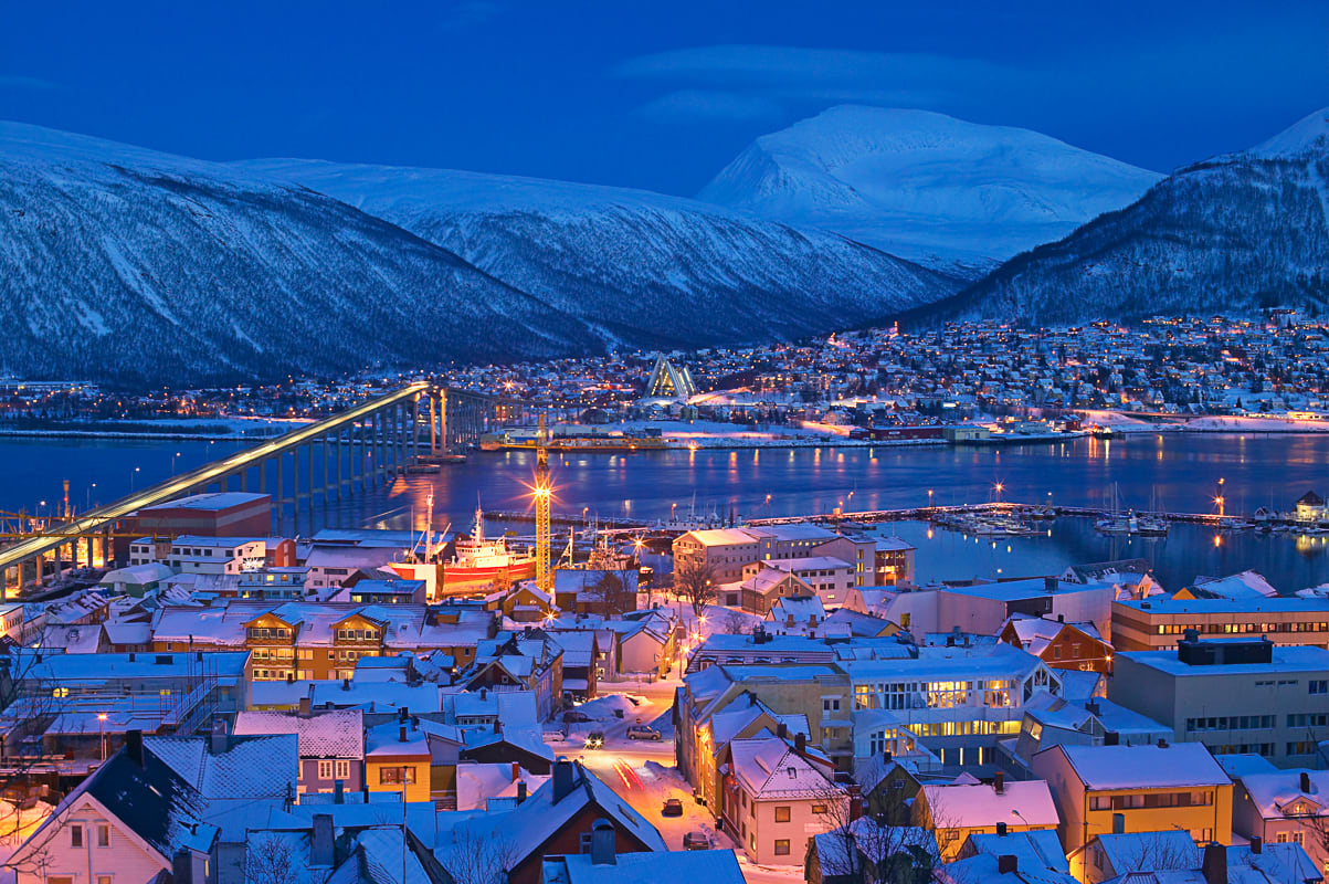 ~no: Tromsø Panorama ~en: Tromsø Panorama https://res.cloudinary.com/duza9jnrs/images/w_640,h_480,c_scale/f_auto,q_auto/v1738237241/Tromso/Tromso.jpg?_i=AA