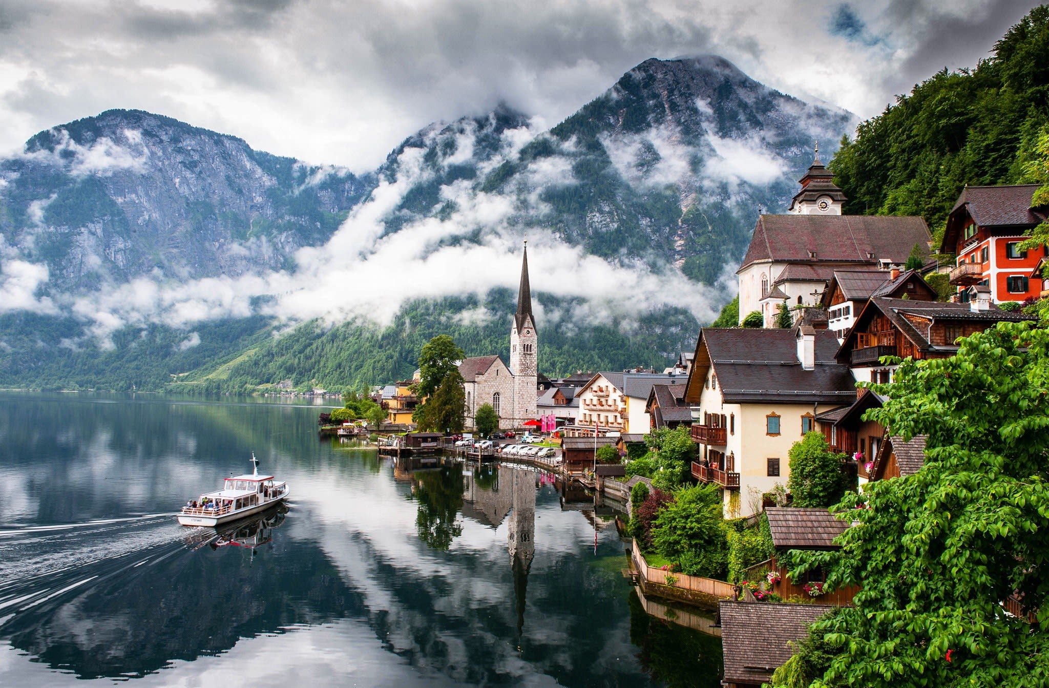 Hallstatt https://res.cloudinary.com/duza9jnrs/images/w_640,h_480,c_scale/f_auto,q_auto/v1738237521/Hallstatt/Hallstatt.jpg?_i=AA