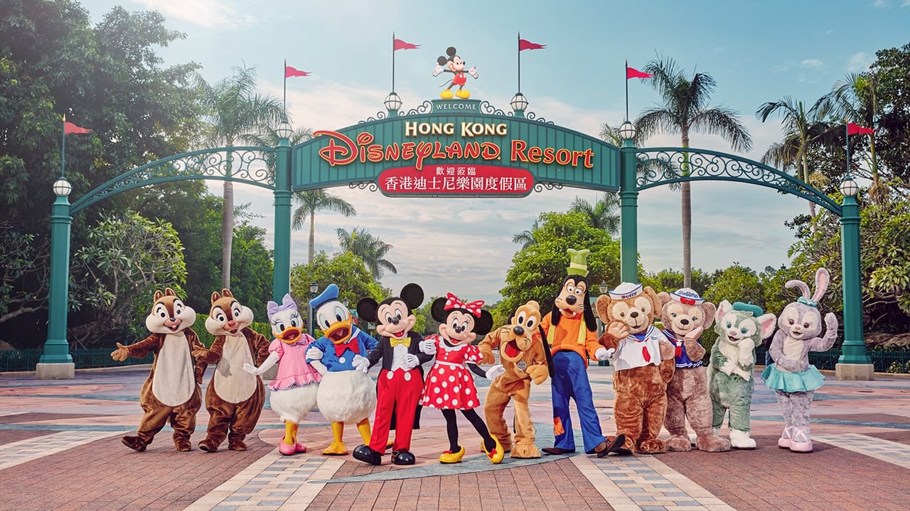 Hong Kong Disneyland https://res.cloudinary.com/duza9jnrs/images/w_640,h_480,c_scale/f_auto,q_auto/v1738238072/Hong-Kong-Disneyland/Hong-Kong-Disneyland.jpg?_i=AA