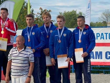 Бронза у чайковского гребца