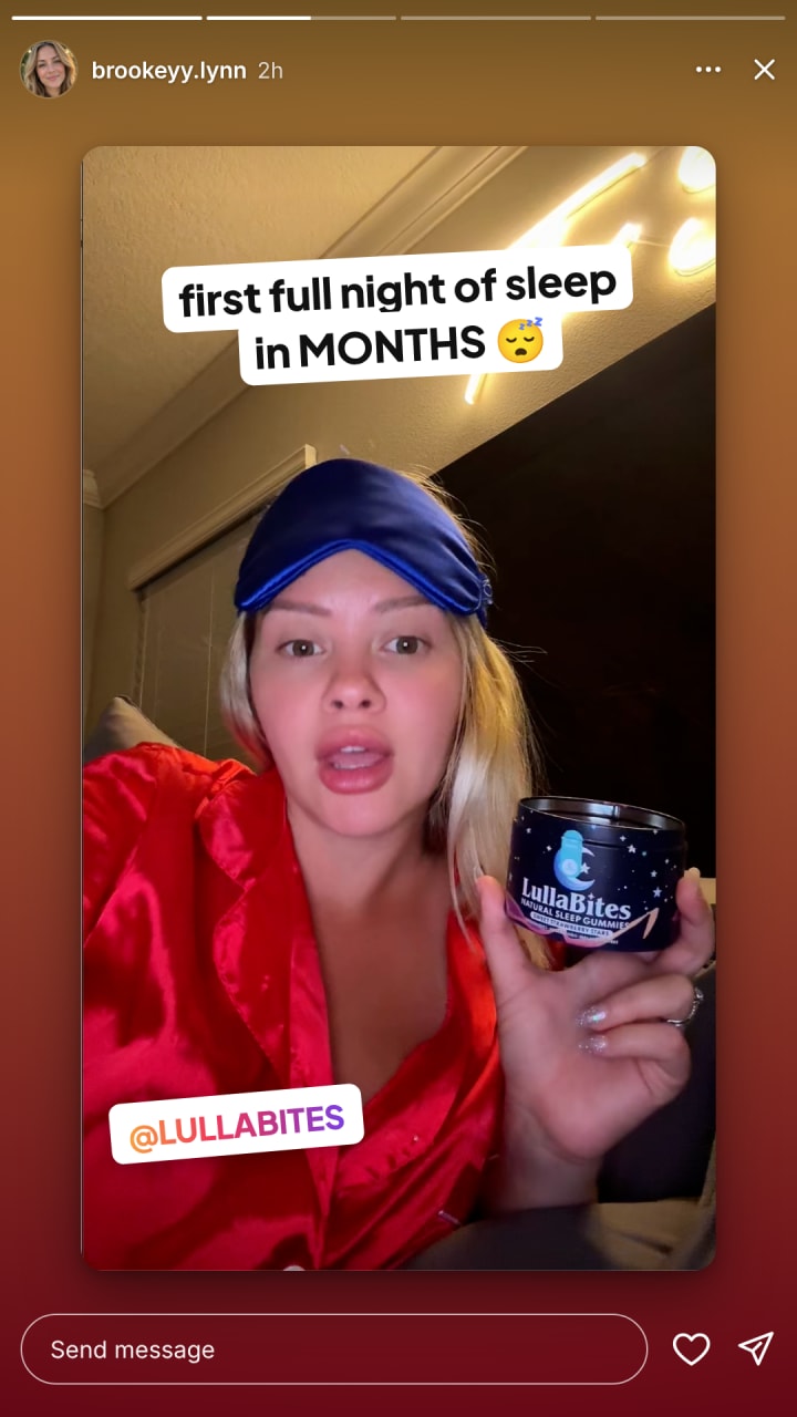 Instagram story from a customer tagging @LULLABITES: a sleep mask selfie at bedtime.