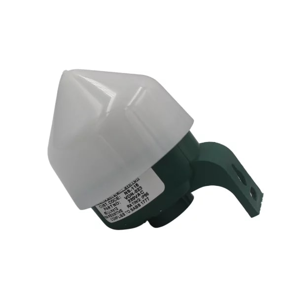 DAY NIGHT SWITCH NATIONAL N116, 16AMP