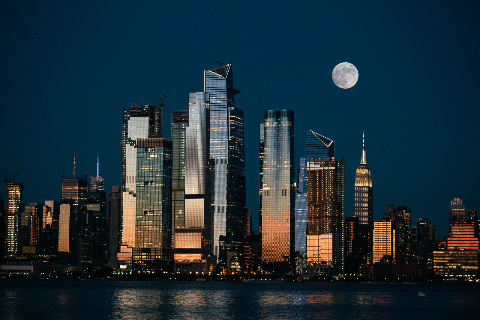 big-apple-2-yusong-21_rb5z9j