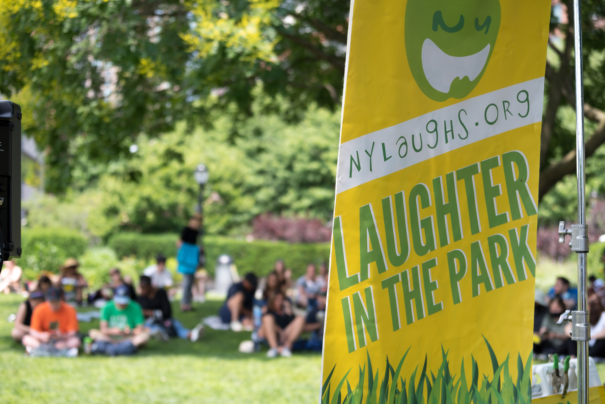 laugh-in-the-park-ys-6_kv02nv
