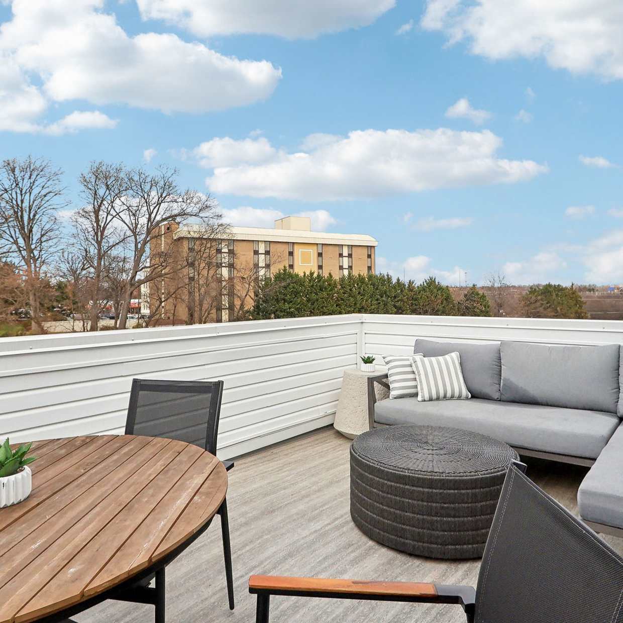 3 br / 3.5 ba