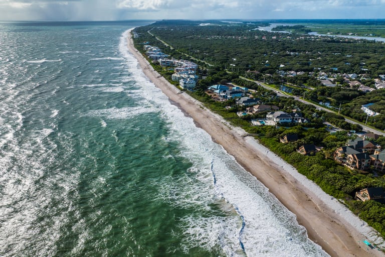 Buying a Home at Harbor Isle in Vero Beach, Florida,Spencer Bailey