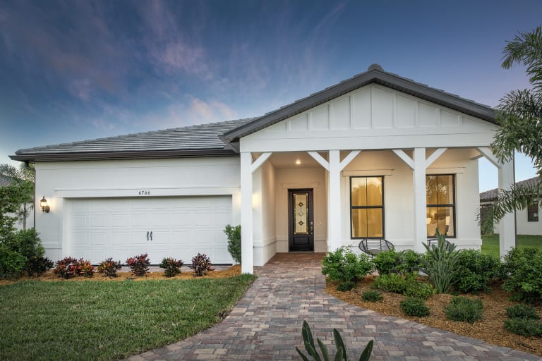 Prestige in Nokomis, FL at Talon Preserve on Palmer Ranch | DiVosta