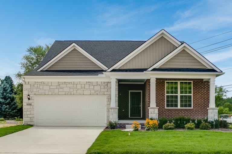 Abbeyville With Basement In Clarkston Mi At Pine Vista Pulte