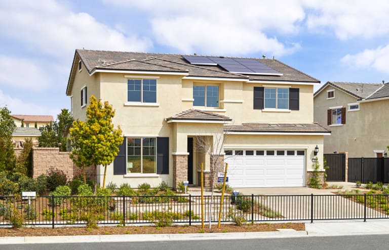 New Quick Move In Home In Fontana Ca At Belrose Lot 04500 Pulte