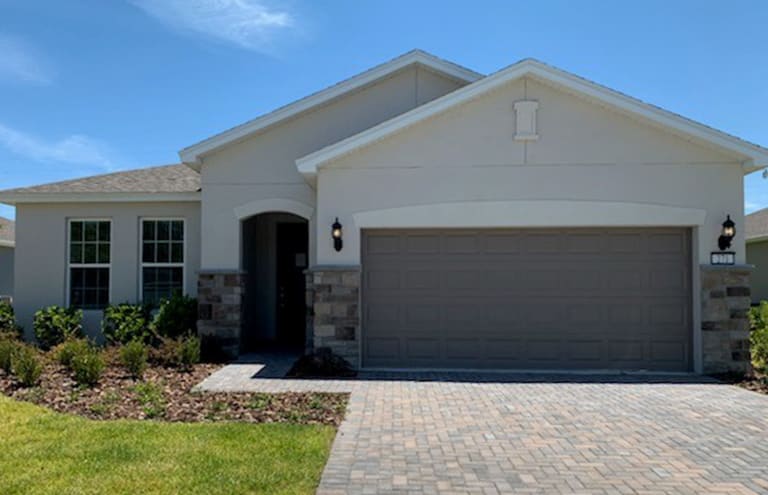 New Quick Move In Home In Winter Springs Fl At Legacy Estates