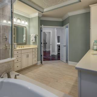 Spacious Owners Bath