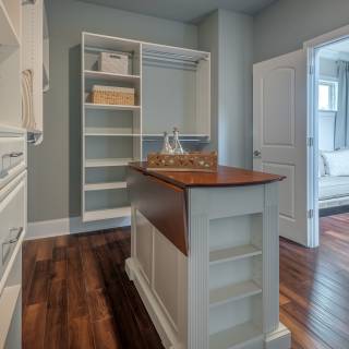 Large Owners Walk-in Closet