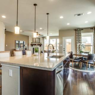 Large Kitchen with Island