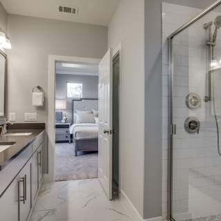 Ensuite Owner's Bathroom