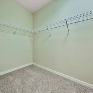 Calloway Owner's Closet