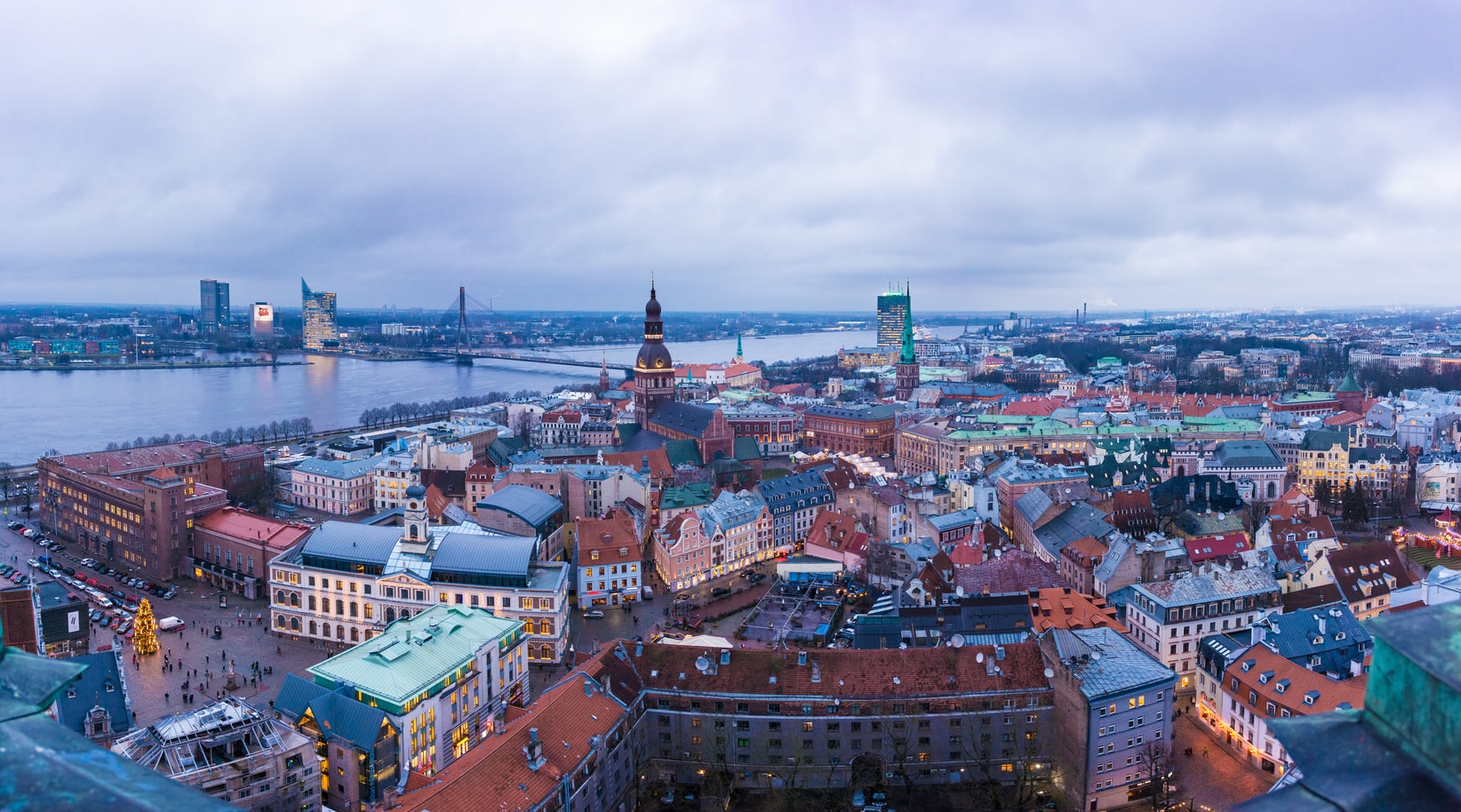 Latvija - Professional services and taskers