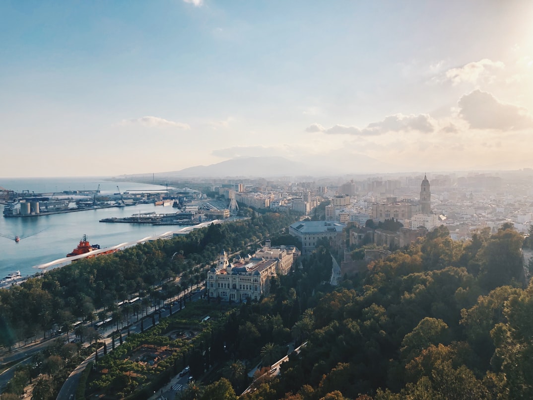 Малага - Professional handyman and home services