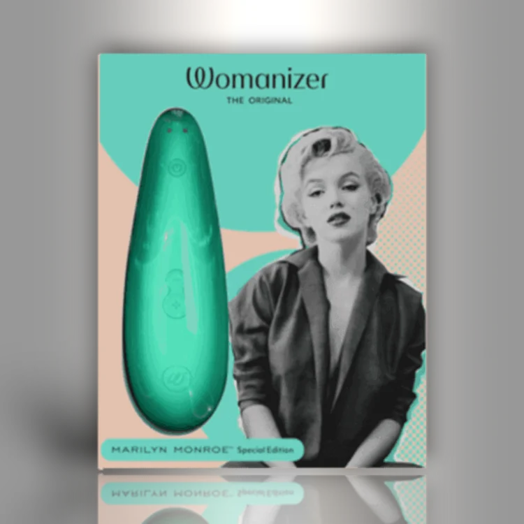 PlayLoveToys - products/classic-2-marilyn-monroe-special-edition-black-marble