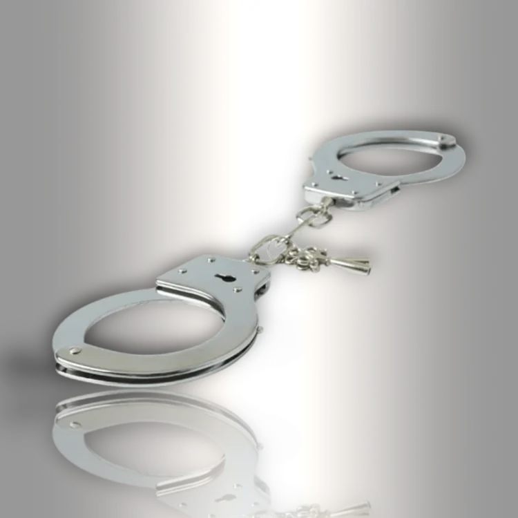PlayLoveToys - products/classic-metal-handcuffs