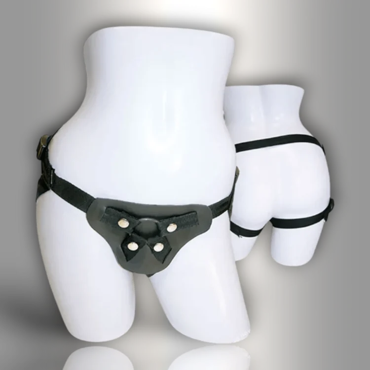 PlayLoveToys - products/leather-strap-on