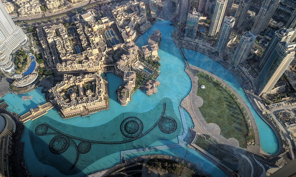 At The Top — Burj Khalifa (Levels 124/125)