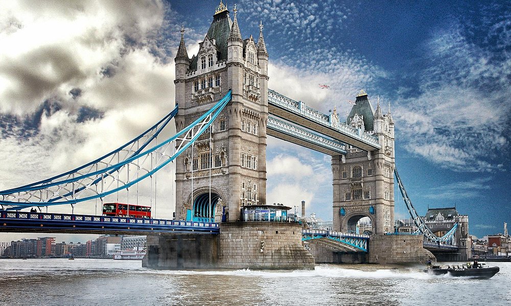 Tower Bridge — Towers, Walkways & Engine Rooms