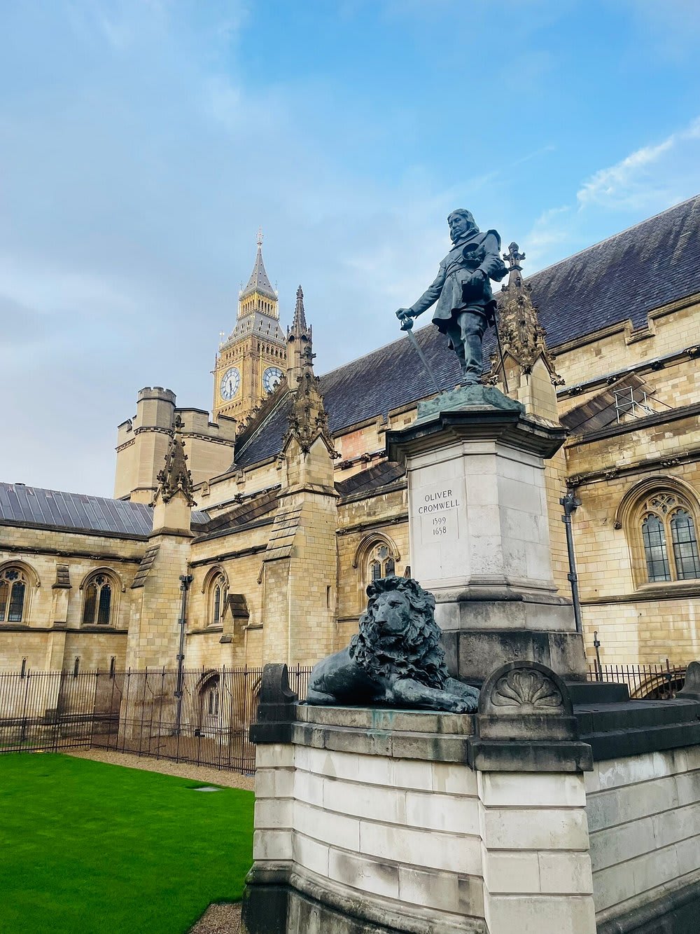 Houses of Parliament — Palace of Westminster Tour