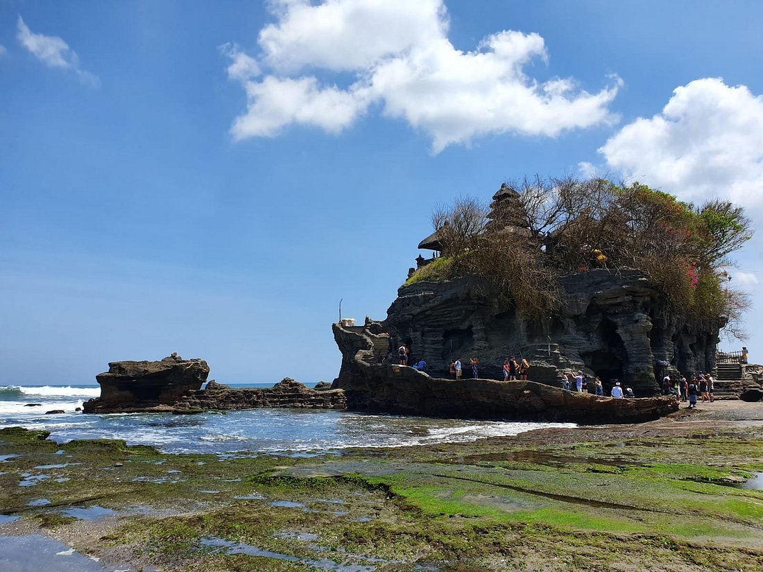 Tanah Lot Temple (Pura Tanah Lot)