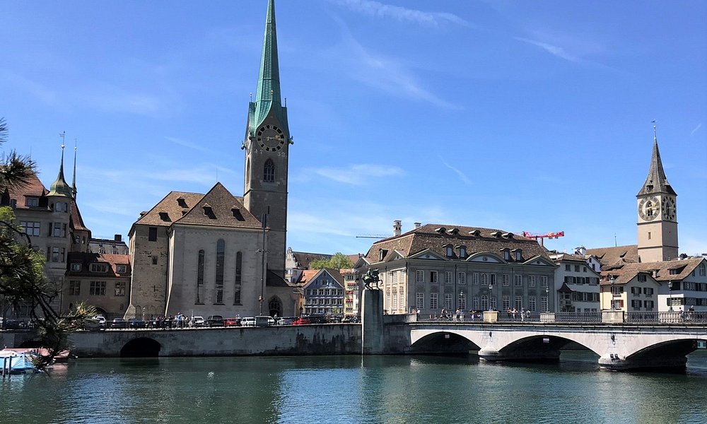 Zurich Old Town Walking Tour (Altstadt)