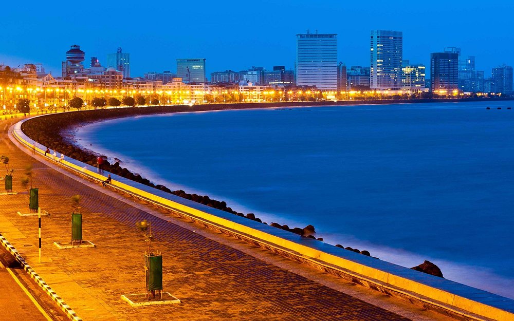 Marine Drive Promenade, Mumbai