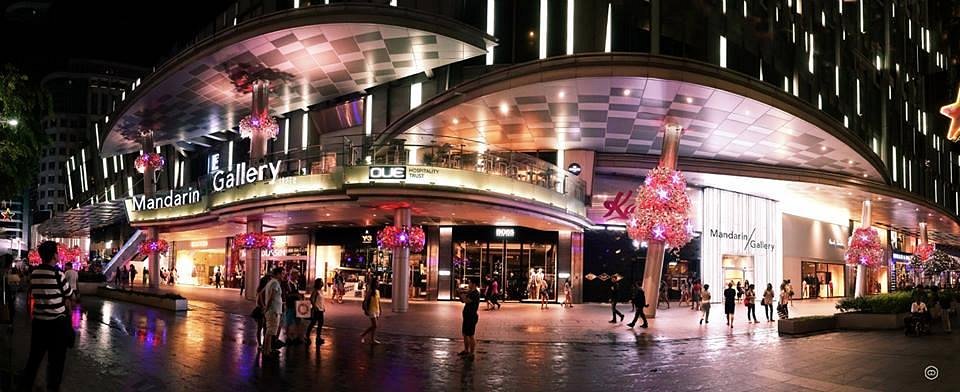 Orchard Road Shopping & City Stroll